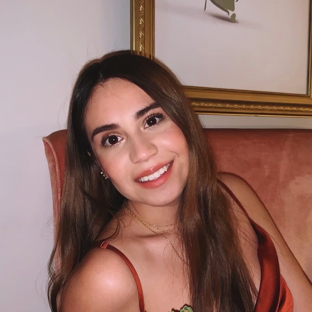 Meet your Posher, Carolina